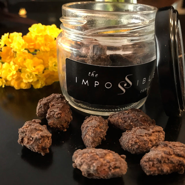 Amendoa Cluster Coberta com Chocolate 70% e um toque da flor de sal -Wholesale